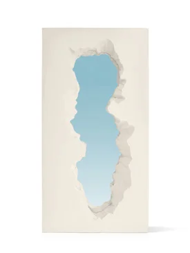 BROKEN MIRROR